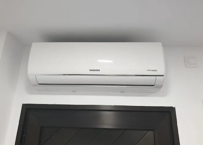 Apartamento Sofia 3 酒店 阿罗纳